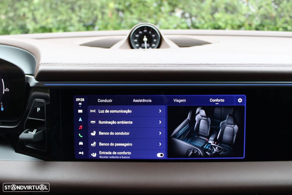 Porsche Macan Electric 4 - 46
