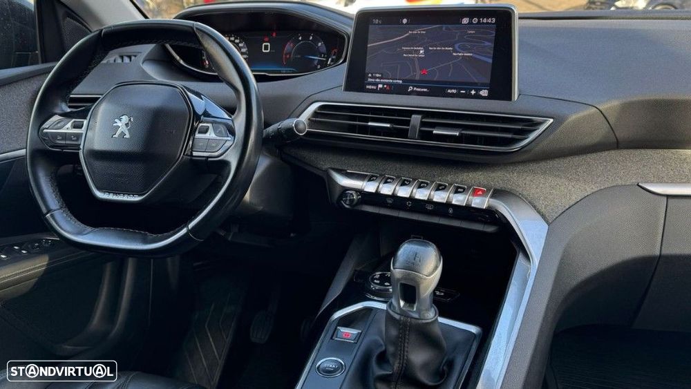 Peugeot 5008 1.5 BlueHDi Allure - 22