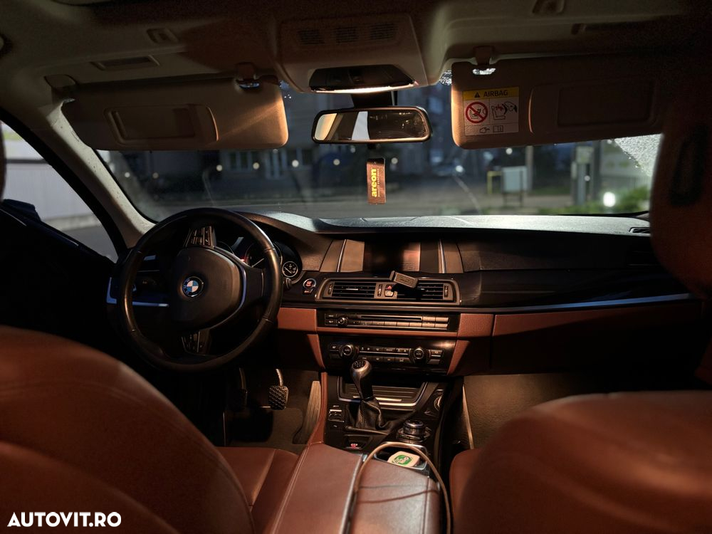 BMW Seria 5 518d - 4