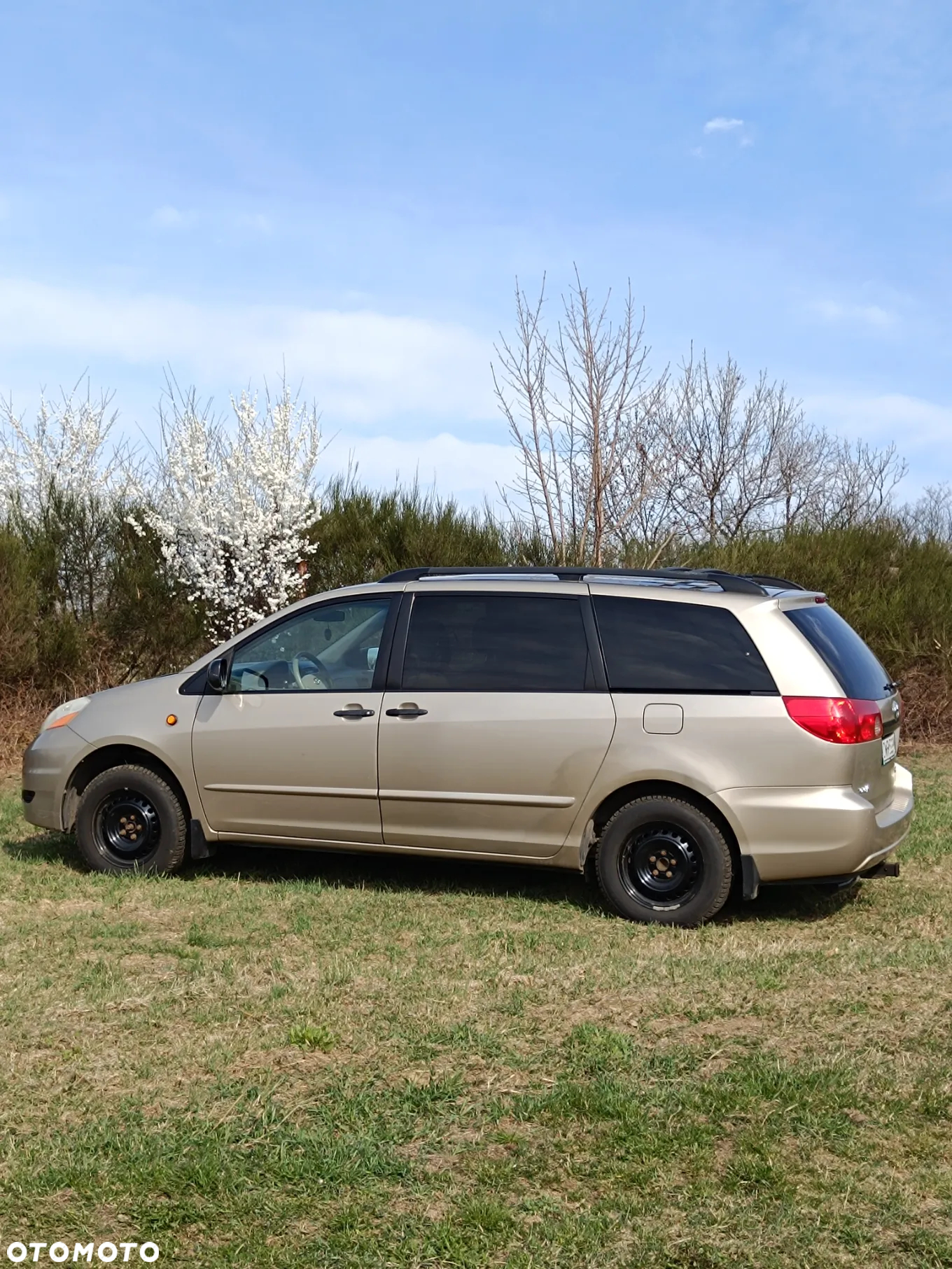 Toyota Sienna 3.5 V6 - 16
