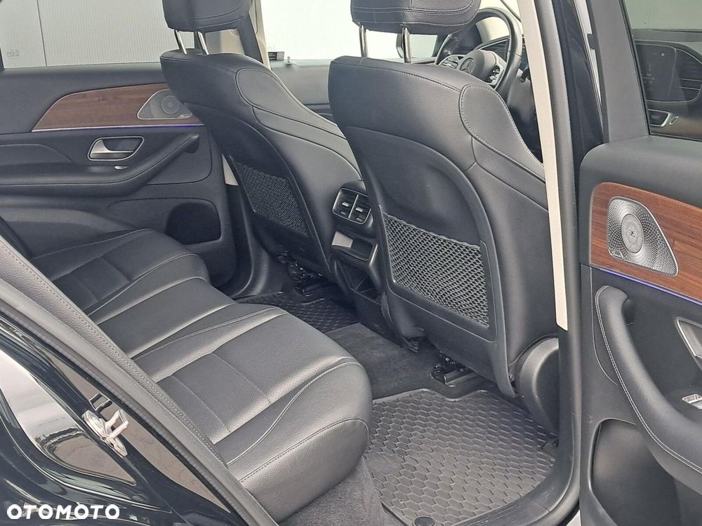 Mercedes-Benz GLE - 27