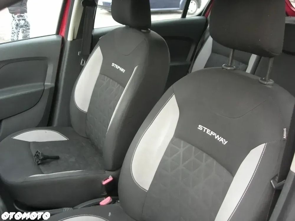 Dacia Sandero Stepway 1.5 dCi - 13