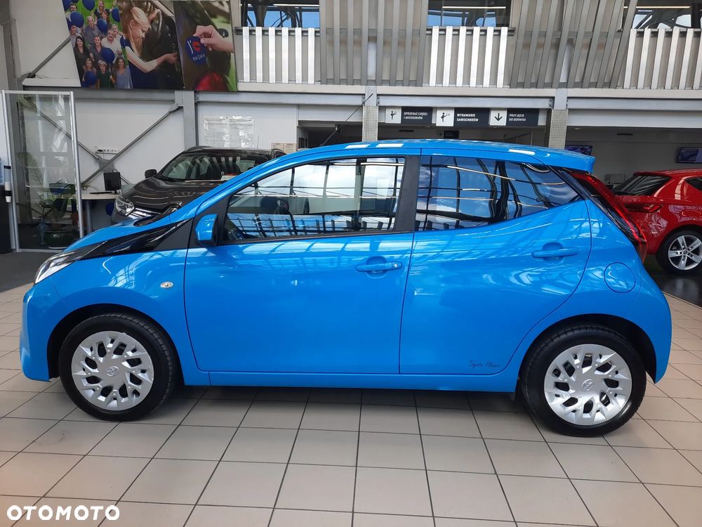 Toyota Aygo x-play - 8