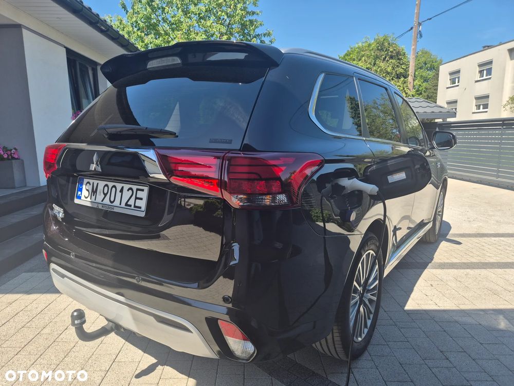 Mitsubishi Outlander Intense + - 31