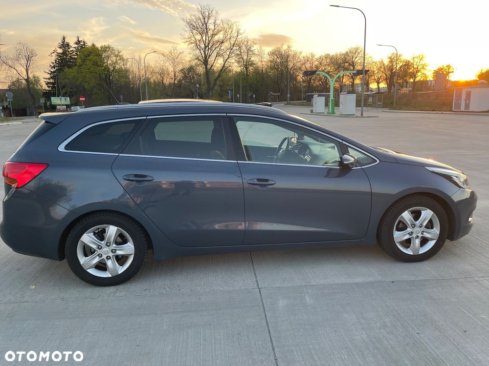 Kia Ceed 1.6 CRDi Business Line - 6