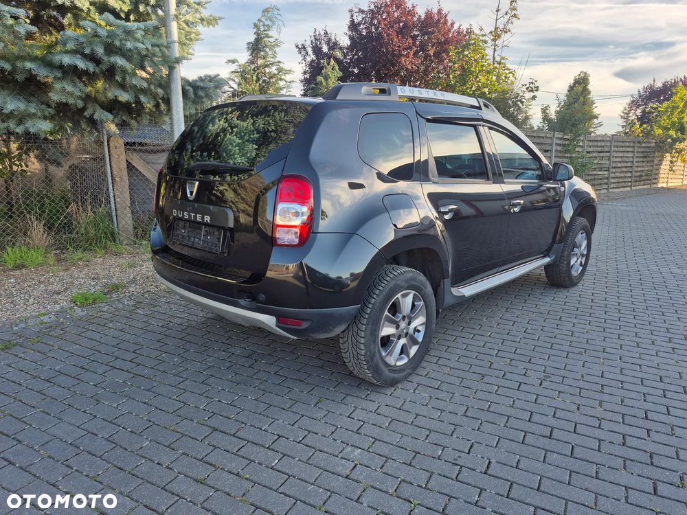 Dacia Duster 1.6 SCe Blackshadow S&S - 4