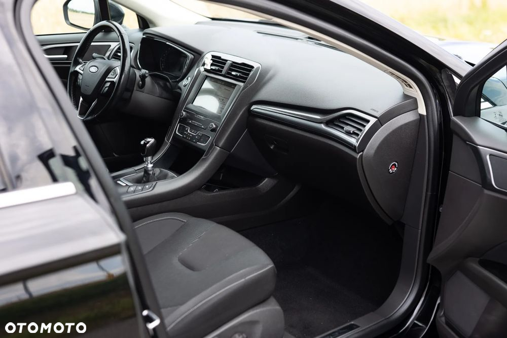 Ford Mondeo 2.0 EcoBlue Titanium - 16