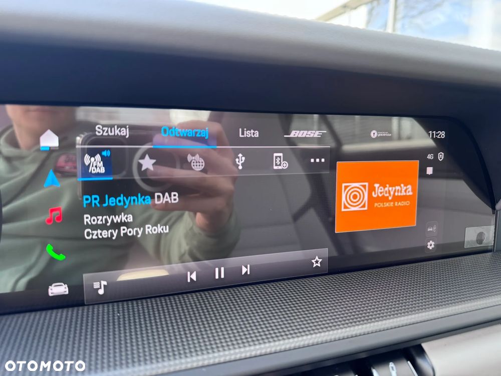 Porsche 911 Carrera - 19