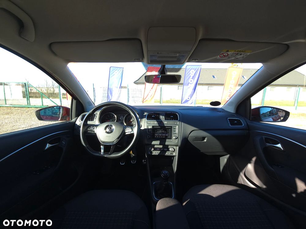 Volkswagen Polo 1.2 TSI Comfortline - 34