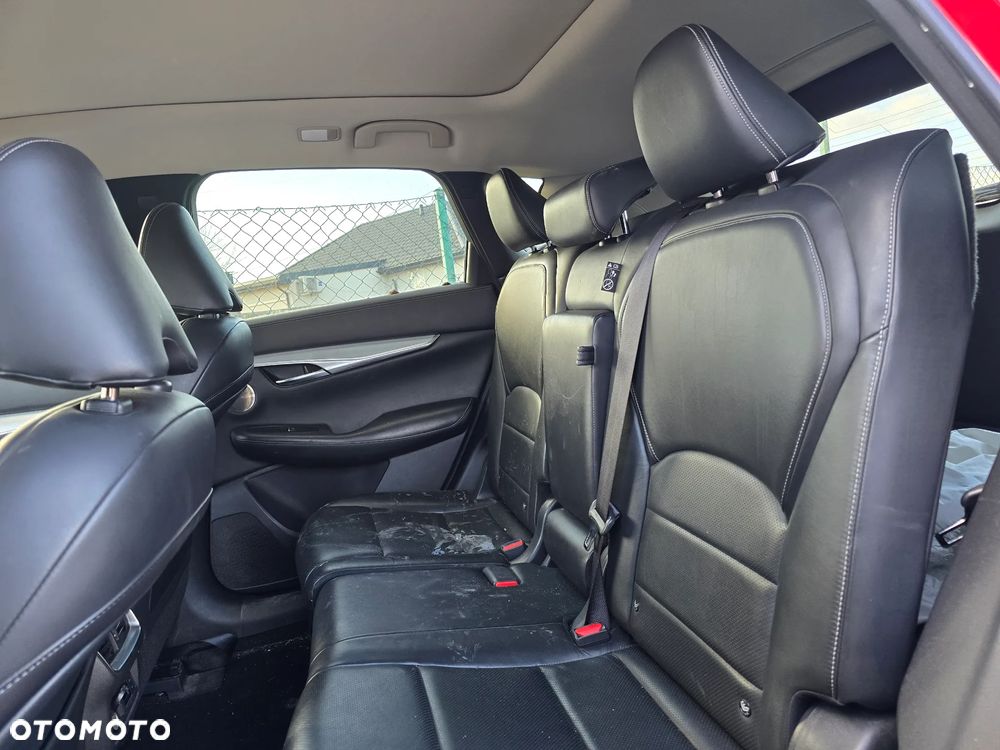 Infiniti QX50 - 11