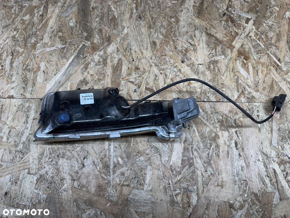Halogen światło jazdy dziennej drl Volvo s60 v60 IIlift - 2