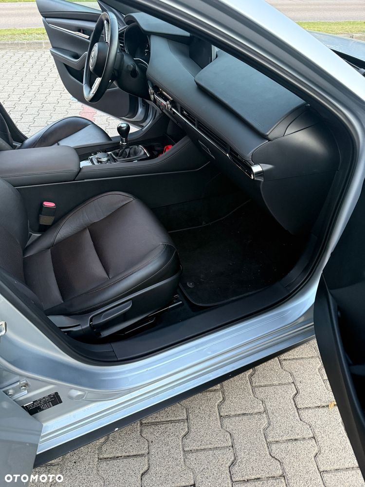 Mazda 3 SKYACTIV-G 2.0 M-Hybrid - 7
