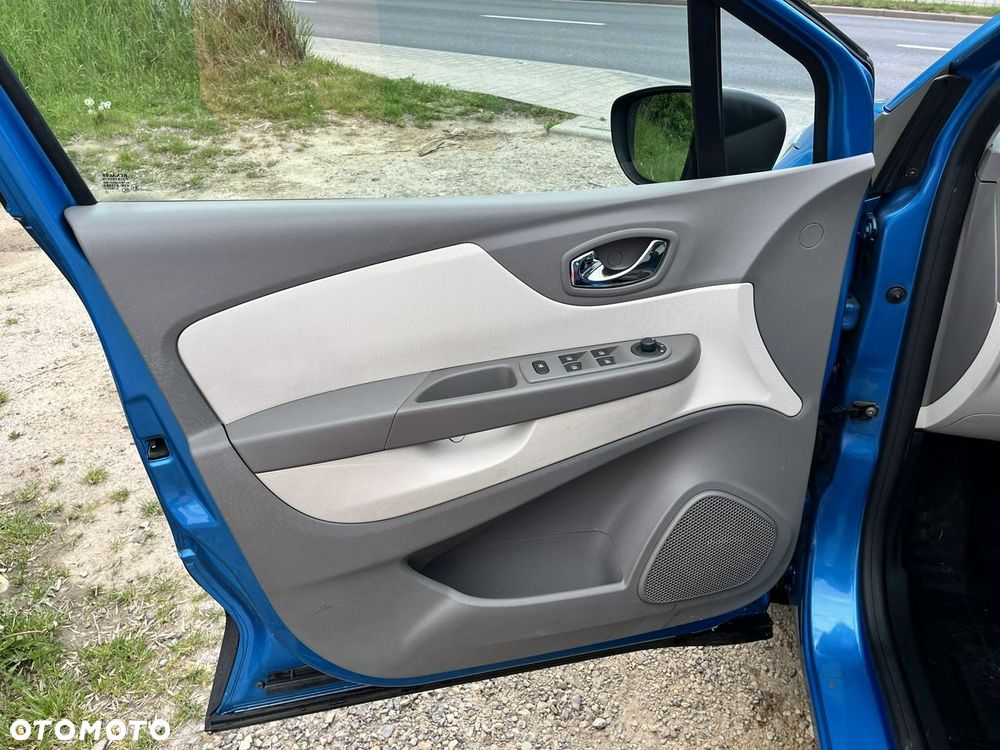 Renault Captur - 16