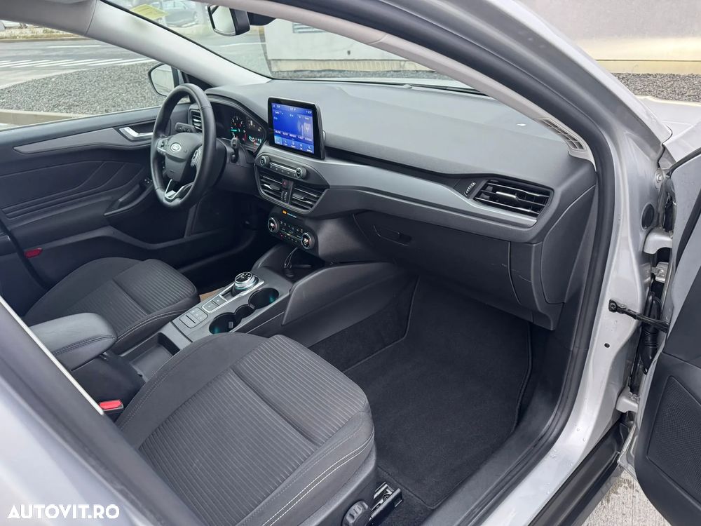 Ford Focus 1.5 EcoBlue Start-Stopp-System Aut. TITANIUM STYLE - 12