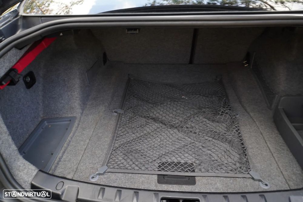 BMW 330 d xDrive - 17