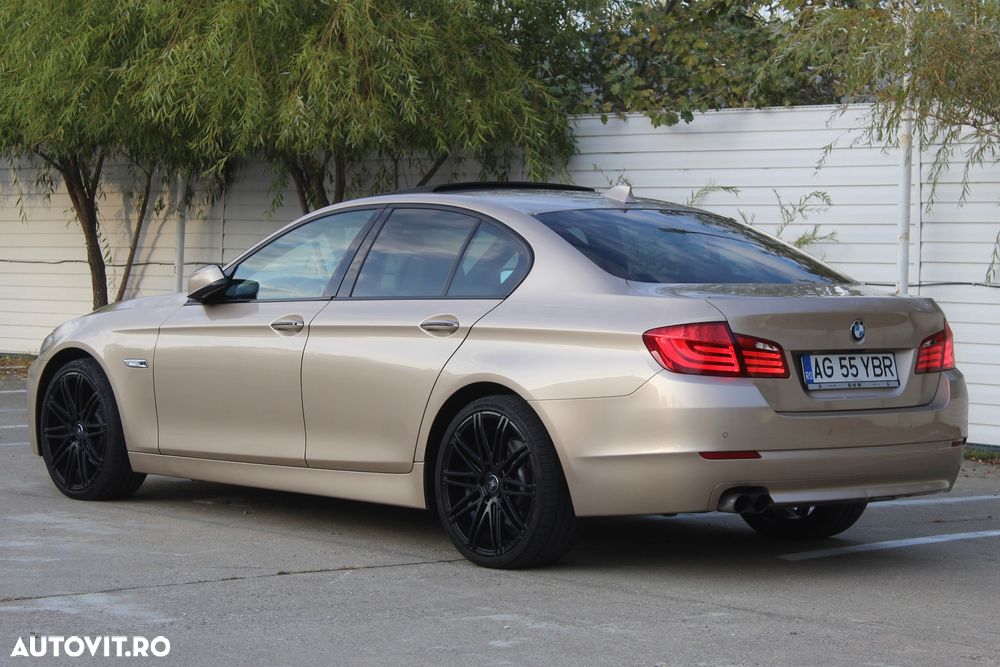 BMW Seria 5 - 32