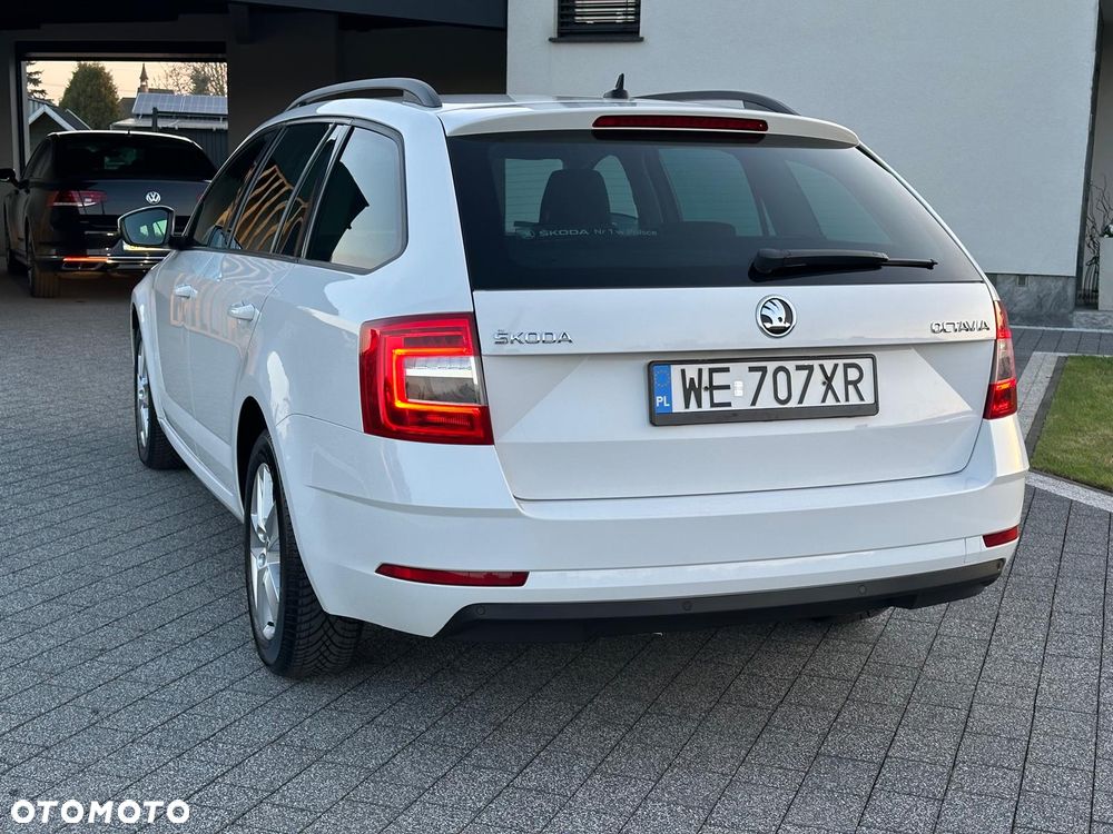 Skoda Octavia 1.6 TDI Ambition - 8