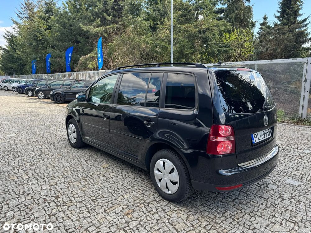 Volkswagen Touran 2.0 TDI Trendline - 8