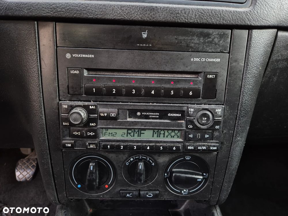 Volkswagen Golf IV 1.6 Basis - 9