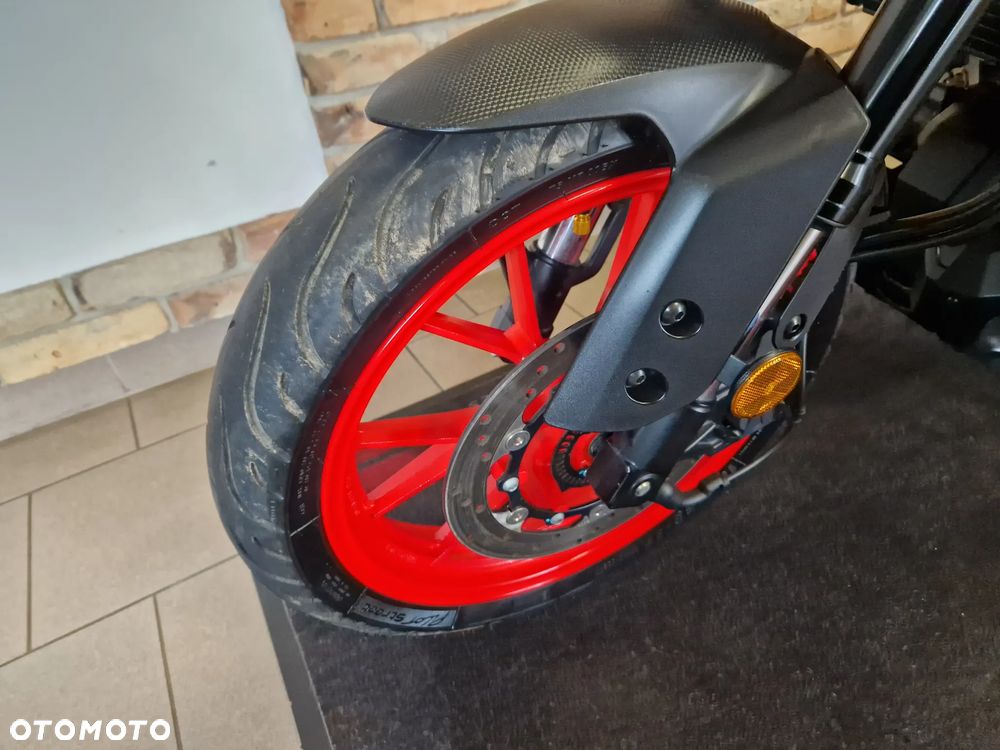 Yamaha MT - 20