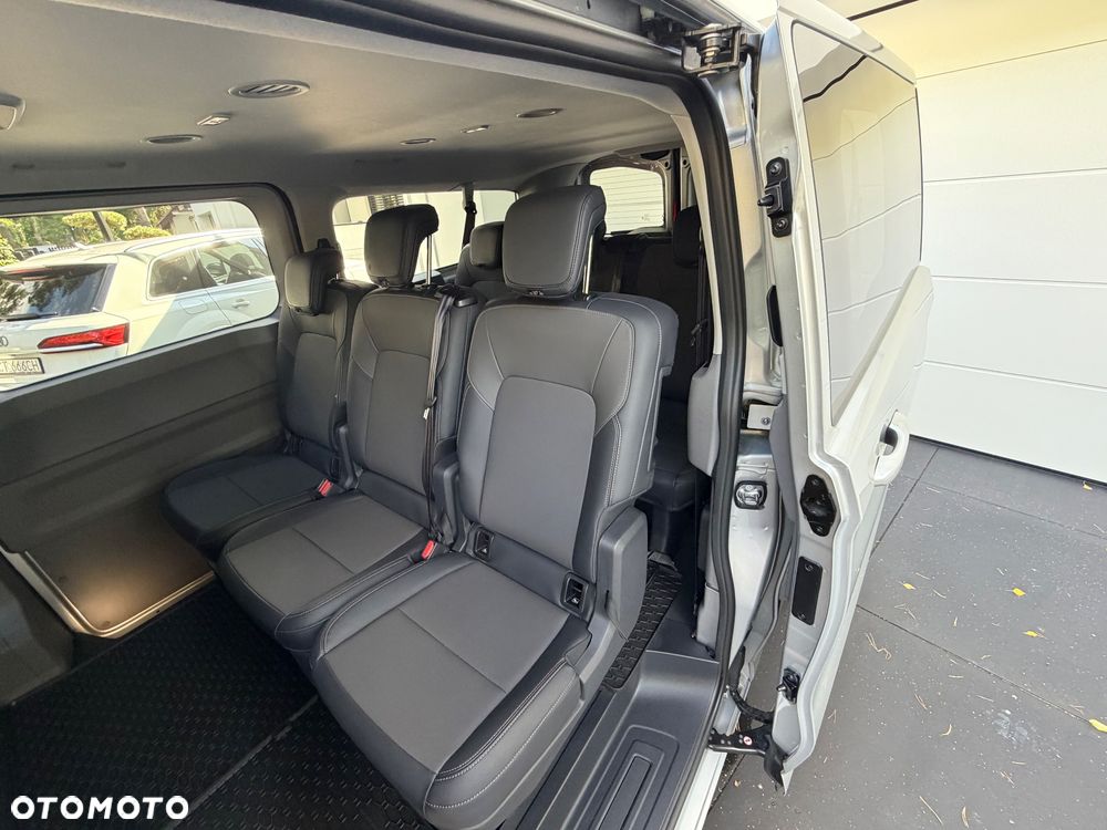 Volkswagen Caravelle 2.0 TDI L2 - 19