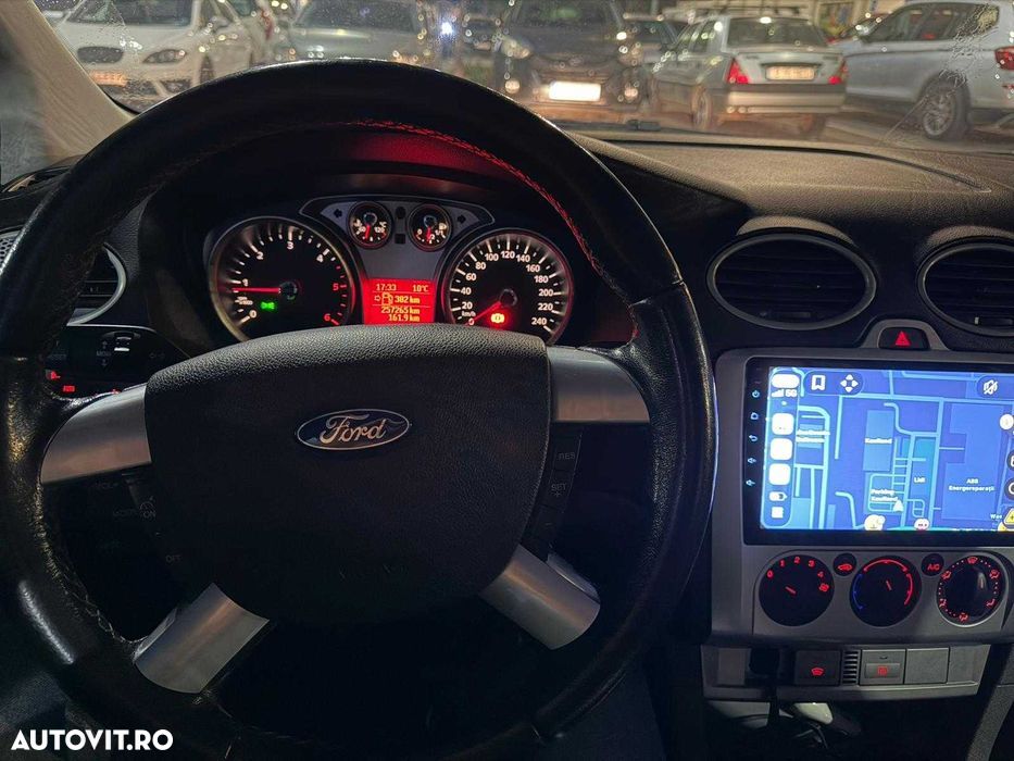 Ford Focus 1.8 TDCI Trend - 3