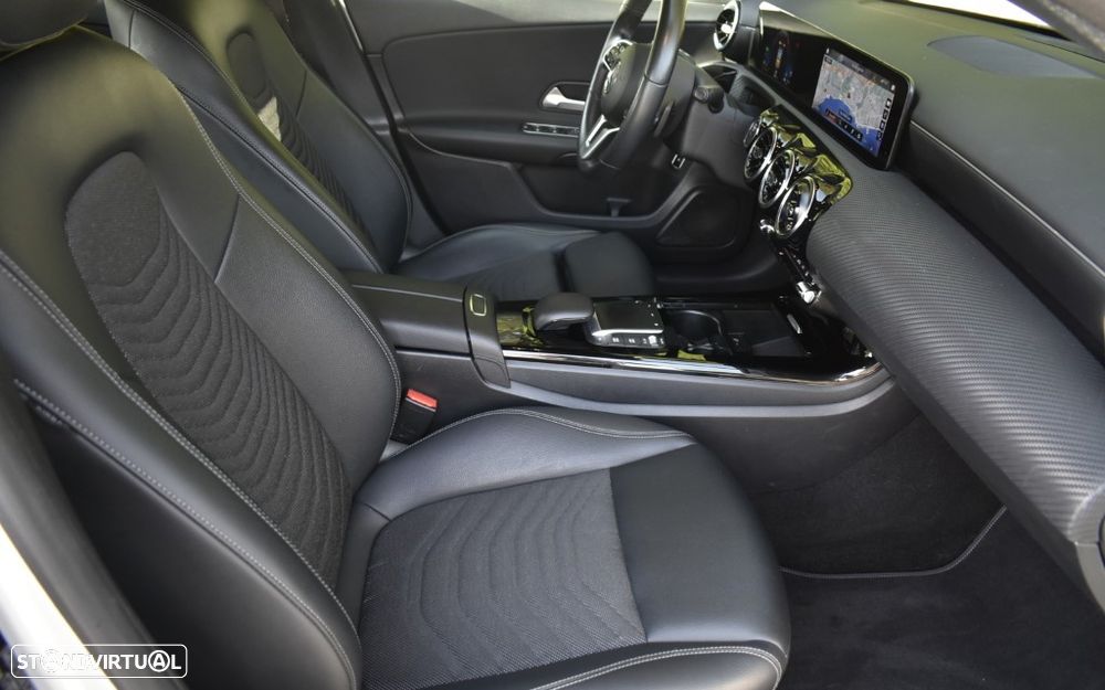 Mercedes-Benz A 250 e Style Plus - 28