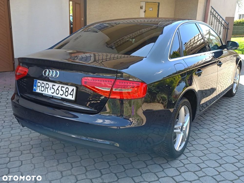 Audi A4 Limousine 2.0 TDI DPF multitronic Ambiente - 5