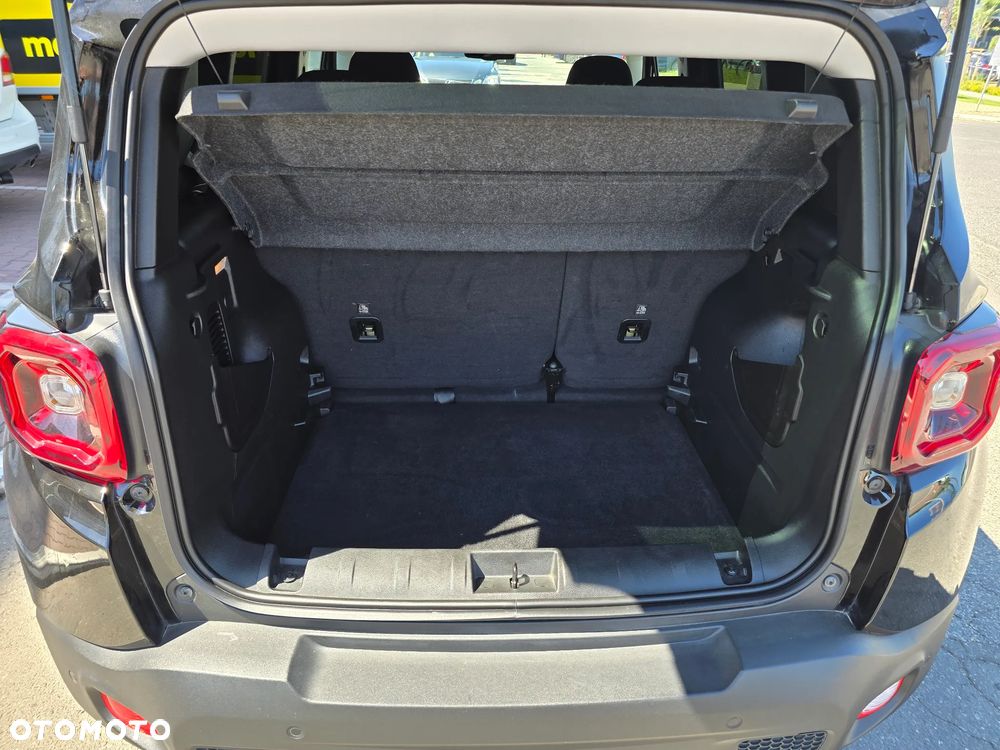 Jeep Renegade 1.5 T4 mHEV Altitude FWD S&S DCT - 12