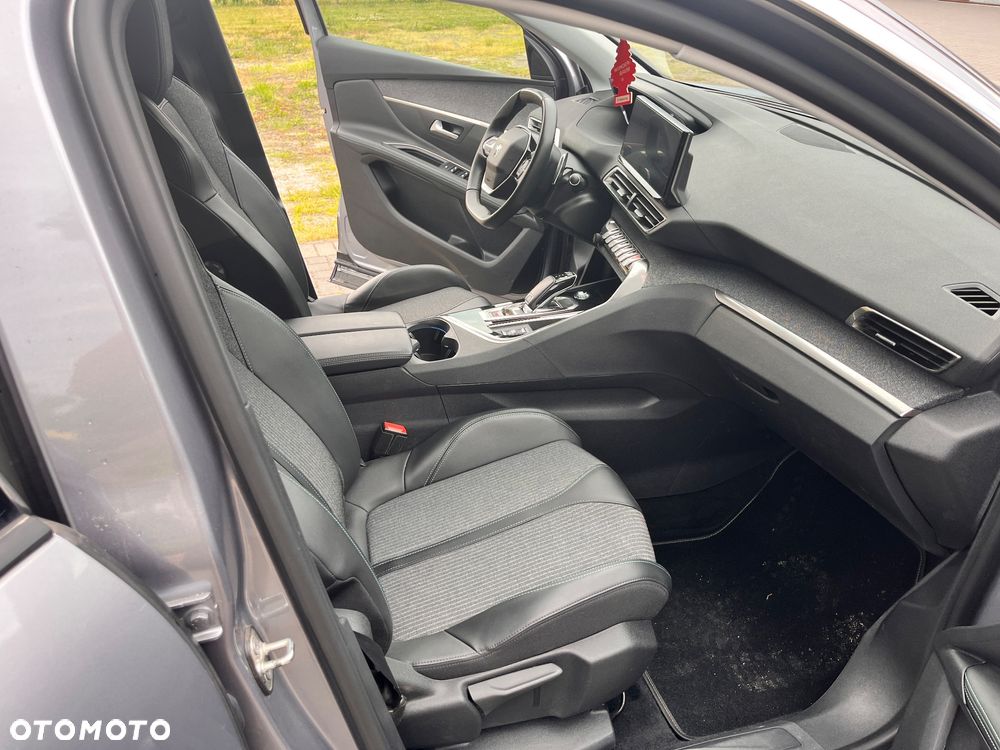 Peugeot 3008 1.2 PureTech Allure Pack S&S EAT8 - 12
