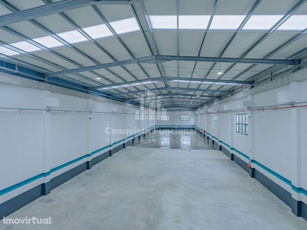 Armazém Industrial em Vila Maior - Santa Maria da Feira - Grande imagem: 2/19