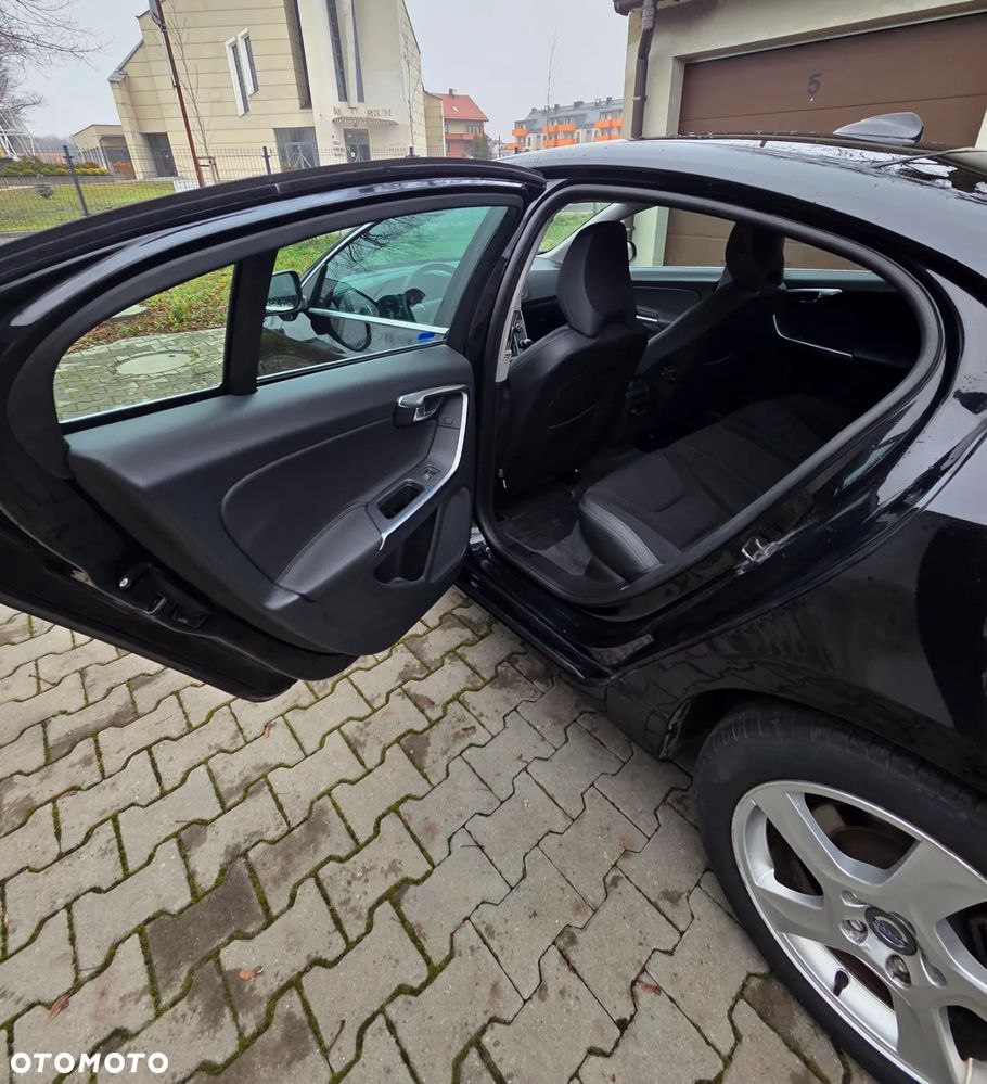 Volvo S60 D3 - 17