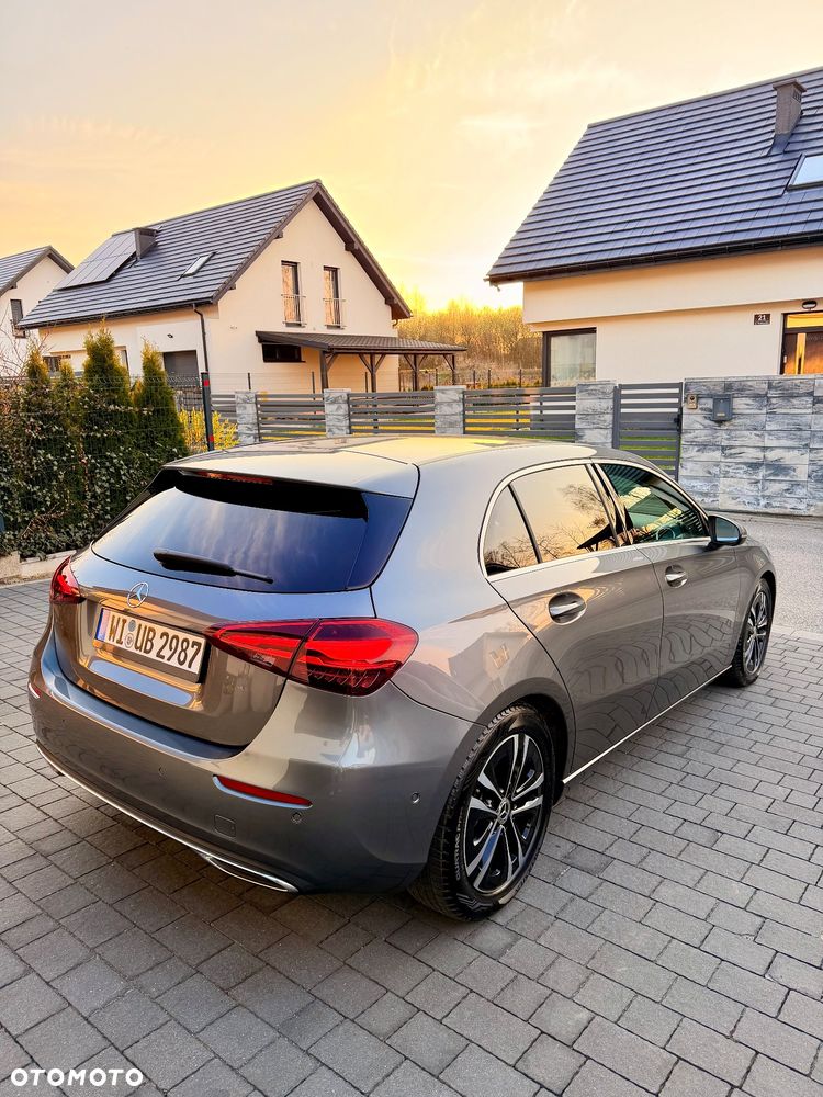 Mercedes-Benz Klasa A 180 7G-DCT Style - 6