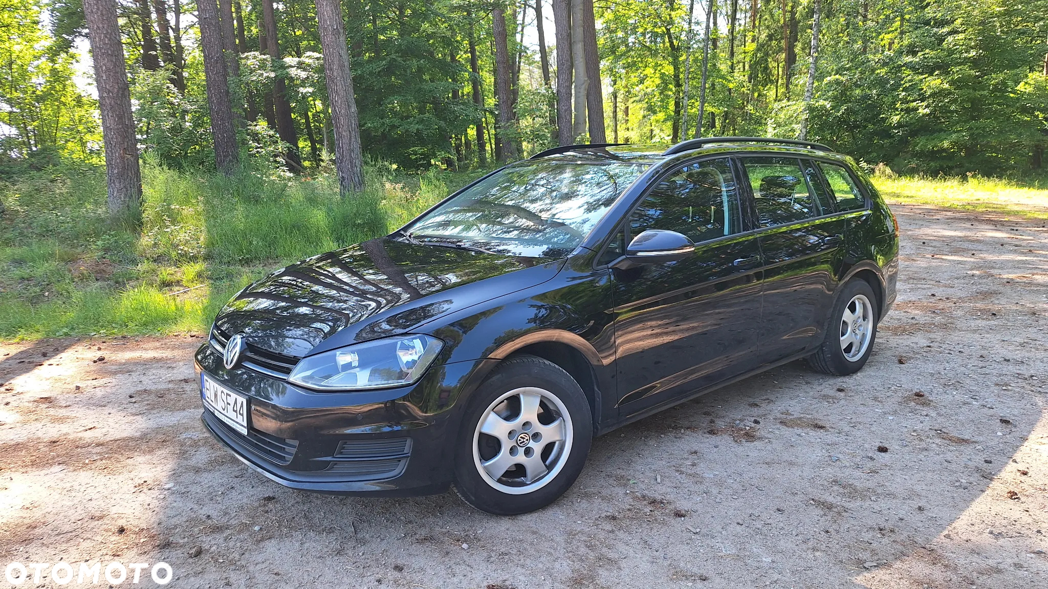 Volkswagen Golf VI 1.6 TDI Comfortline - 5