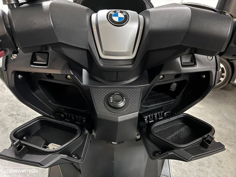 BMW C 400 GT Triple Black - 17