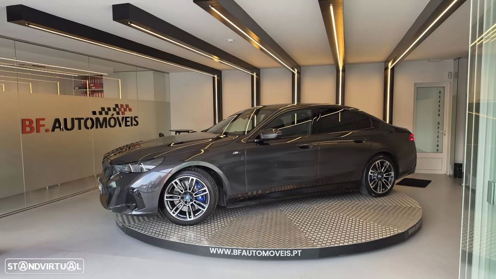 BMW i5 eDrive40 Pack Desportivo M Pro - 14