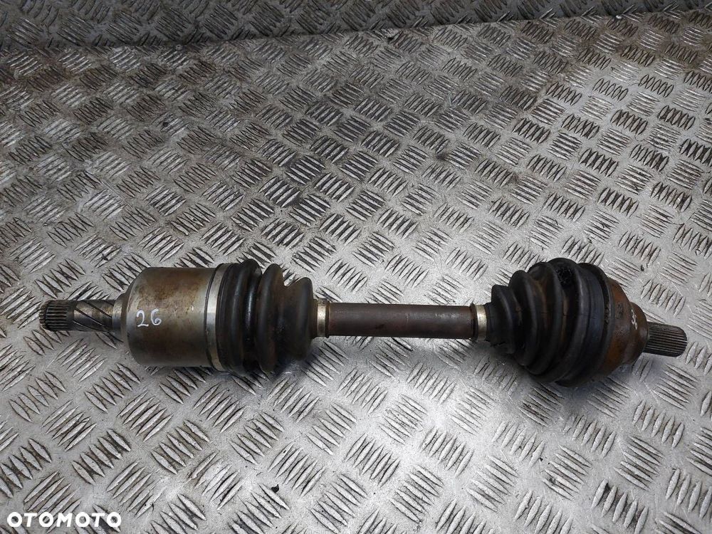 PÓŁOŚ LEWY PRZÓD LEWA VOLVO S40 II V50 I 2.4 20V - 1