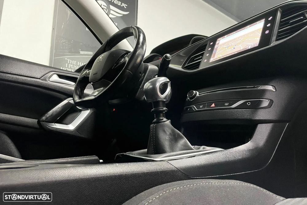 Peugeot 308 SW 1.6 BlueHDi Active - 30