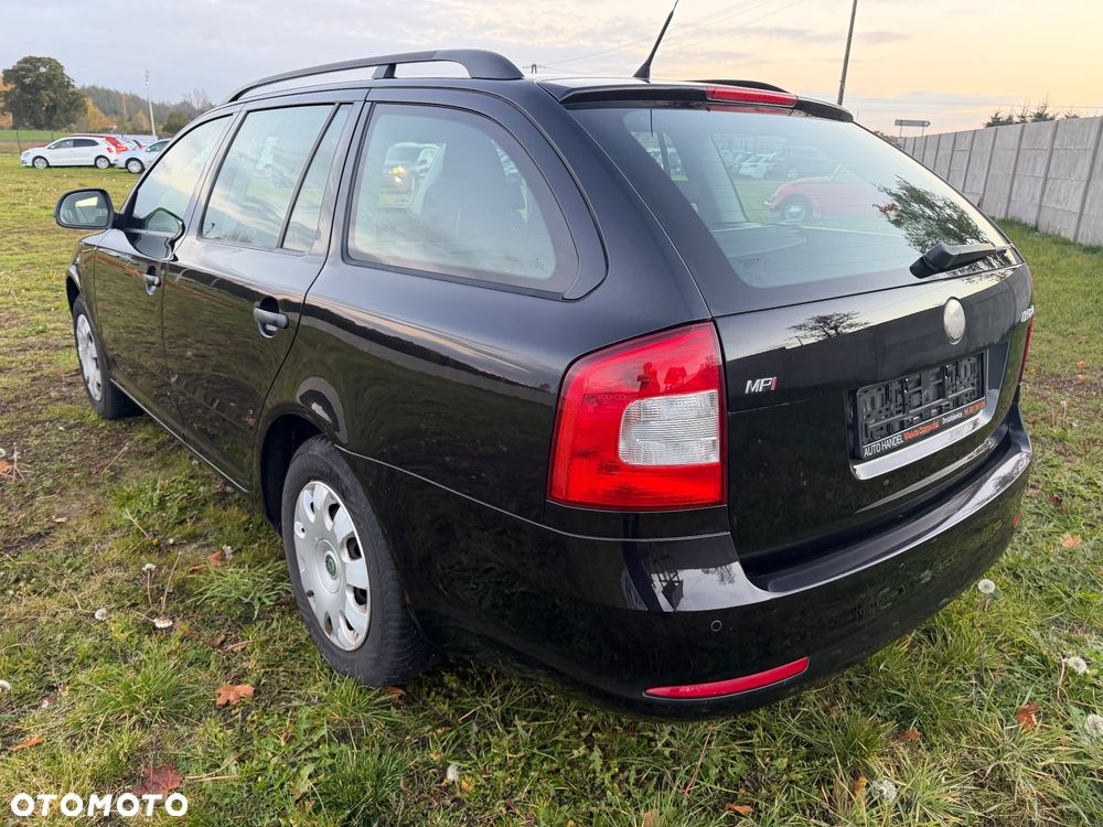 Skoda Octavia - 8
