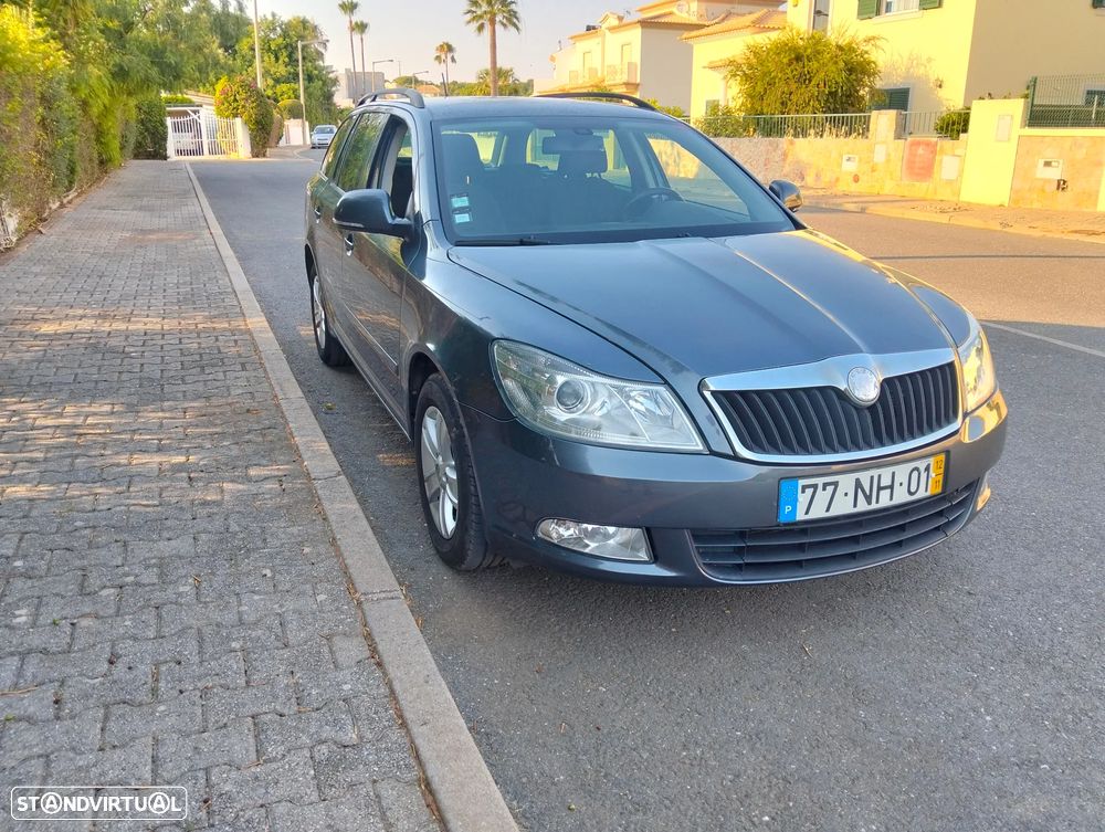 Skoda Octavia Break 1.6 TDi Greenline Conforto - 2