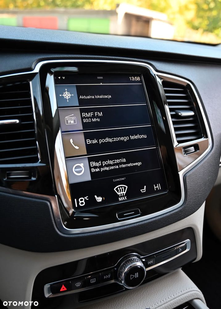 Volvo XC 90 - 26