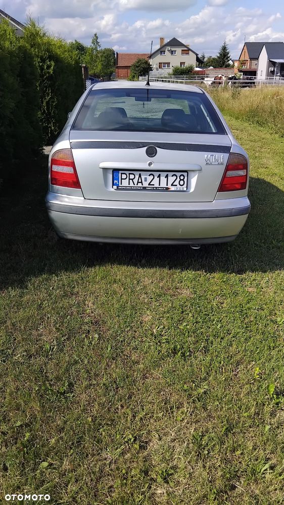 Skoda Octavia 2.0 SLX - 4