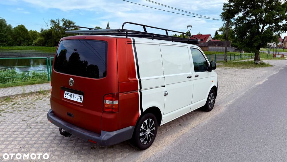 Volkswagen TRANSPORTER T5 1.9TDI - 4
