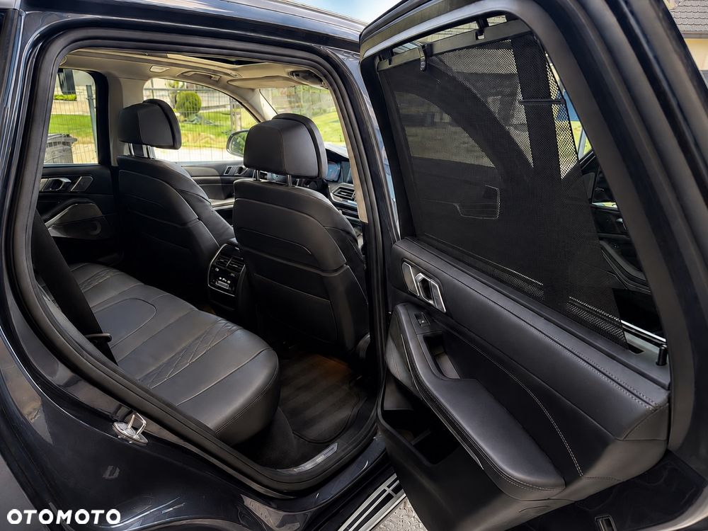 BMW X5 xDrive30d - 13