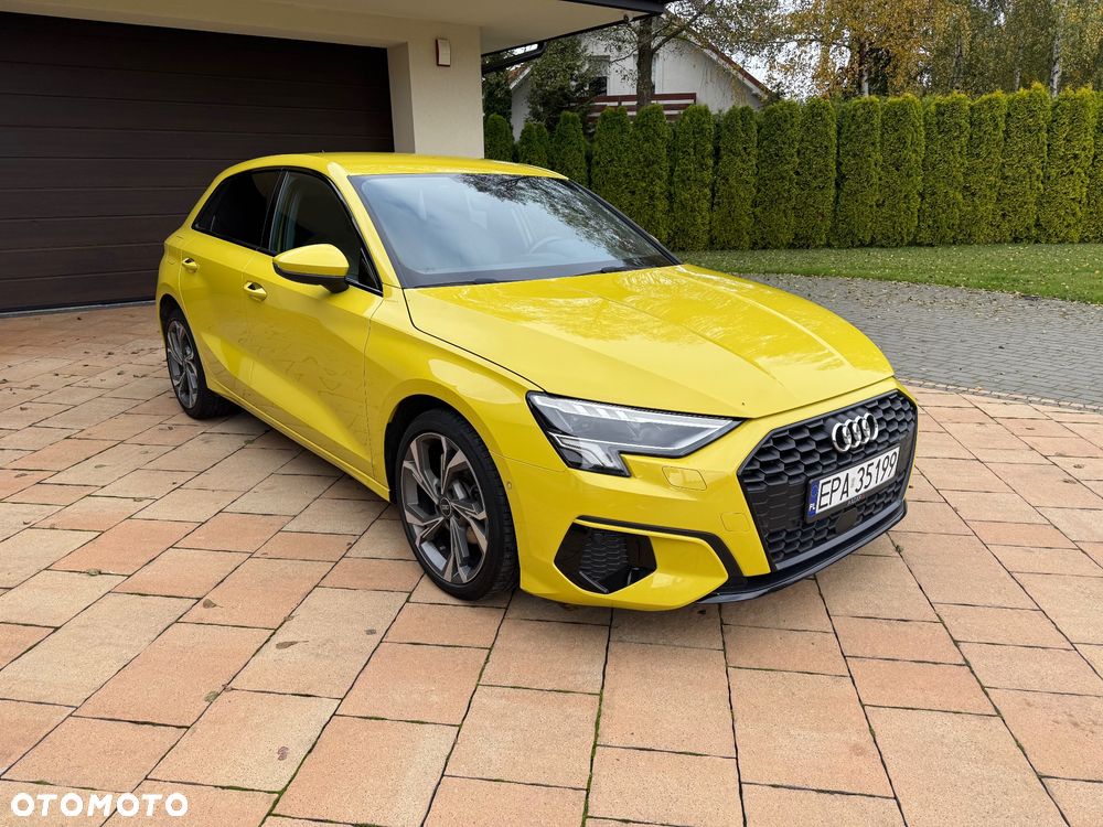 Audi A3 Sportback - 1