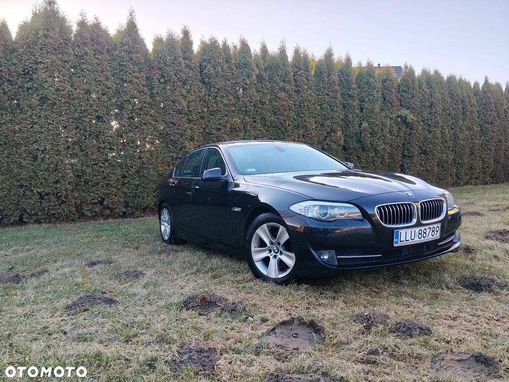 BMW Seria 5 528i - 6