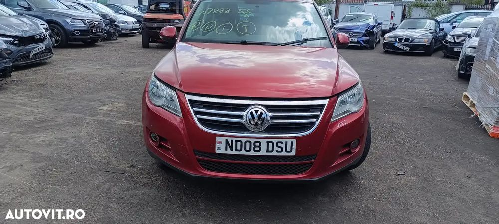 Dezmembrari / Dezmembrez Volkswagen Tiguan 2.0 CBAB cutie viteze KUG cod culoare LA3T - 1