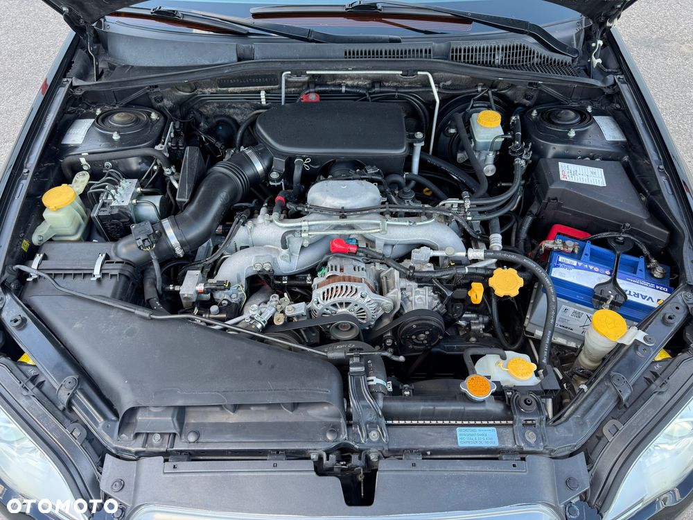 Subaru Outback 2.5RC NAV - 25