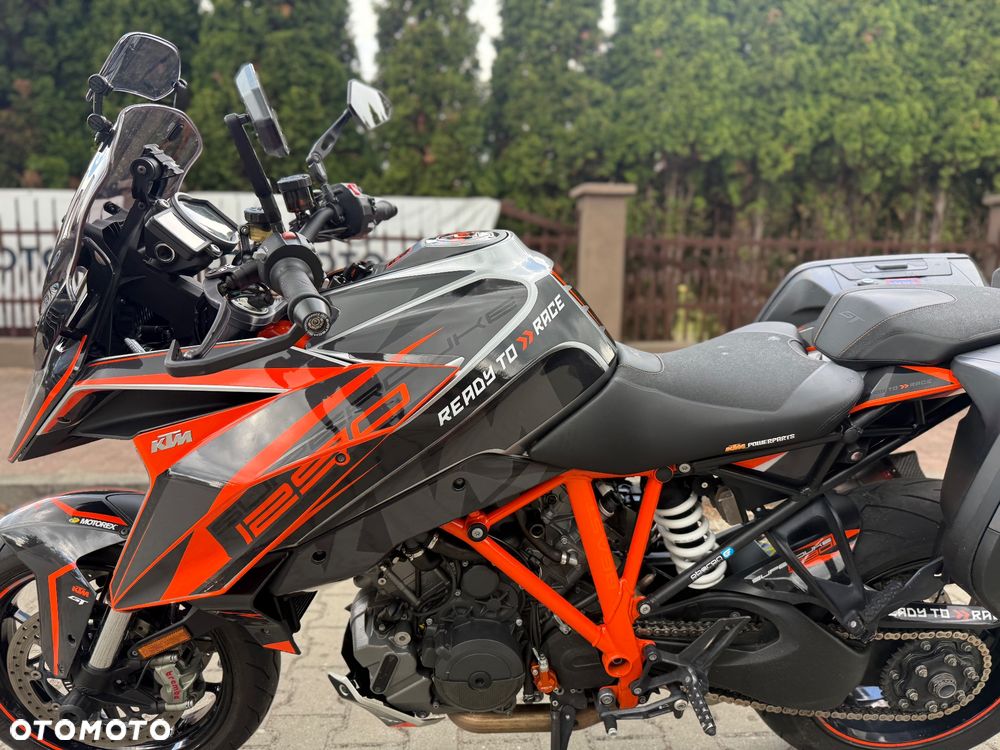 KTM Super Duke - 19