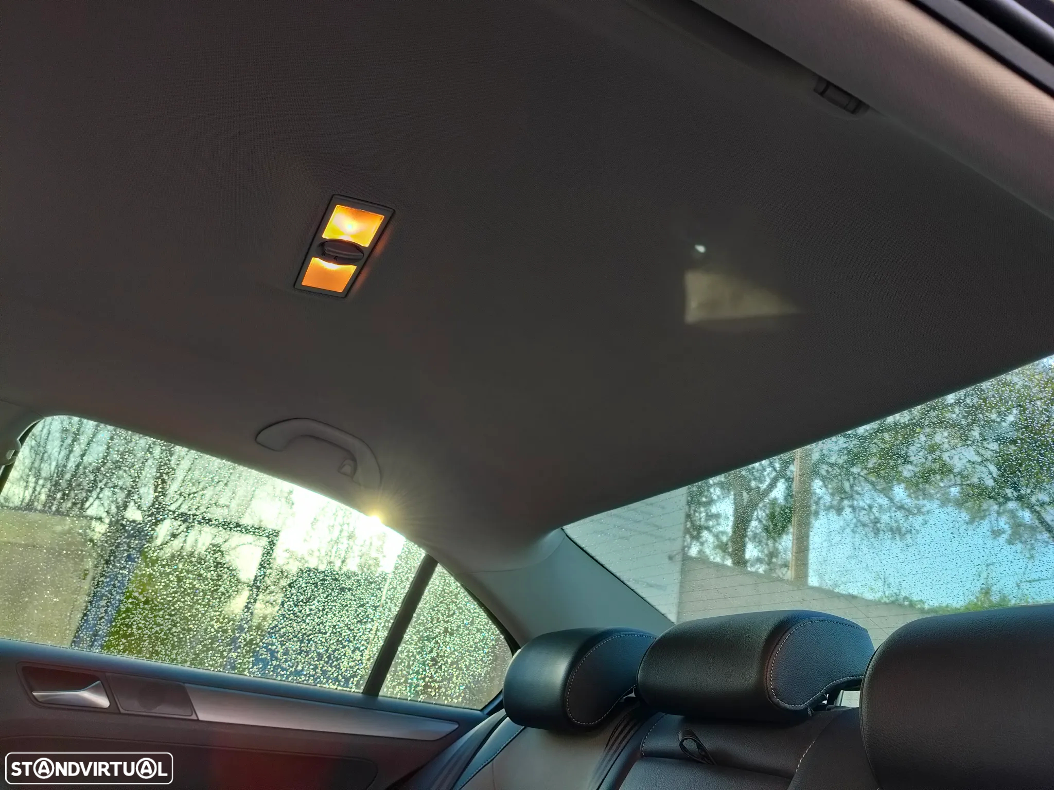 VW Jetta 2.0 TDI Highline - 21